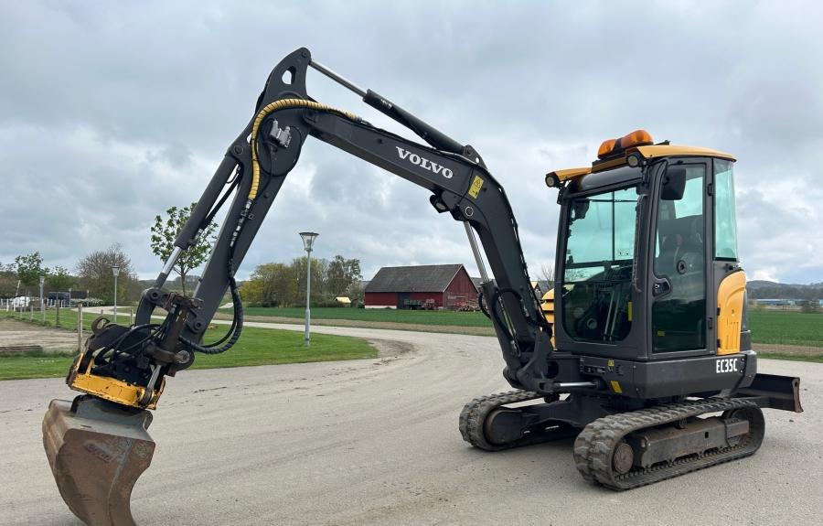 2011 Volvo EC35C